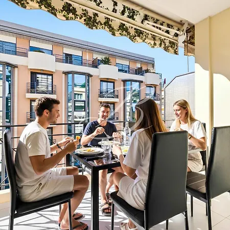 Le Maubourg - Terrasse Near Beaches Apartmán Cannes